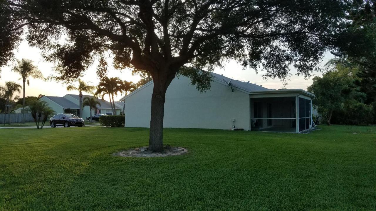 Sun&Fun - Beautiful Renovated 2/2 Villa In Jupiter Exterior photo